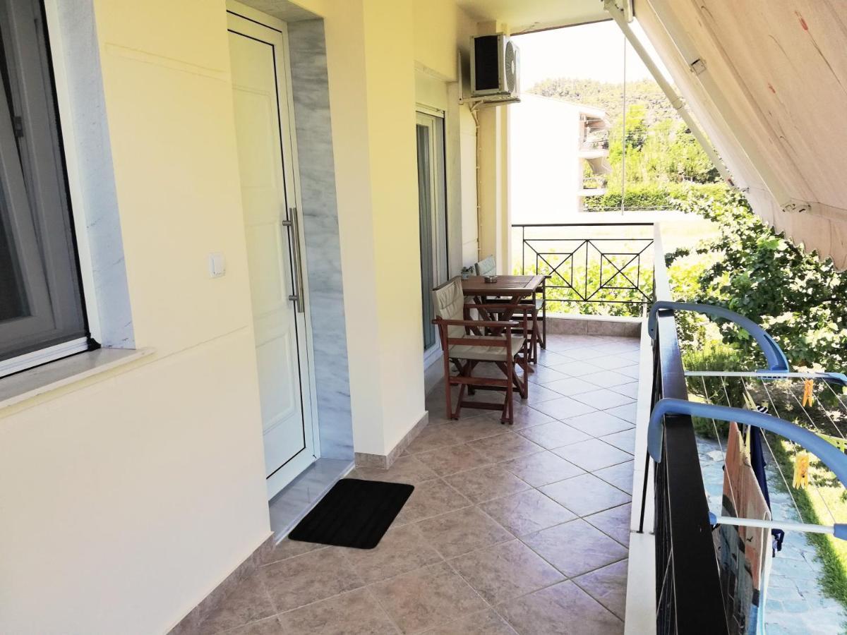 Giorgos Apartments Skala Fourkas Ruang foto