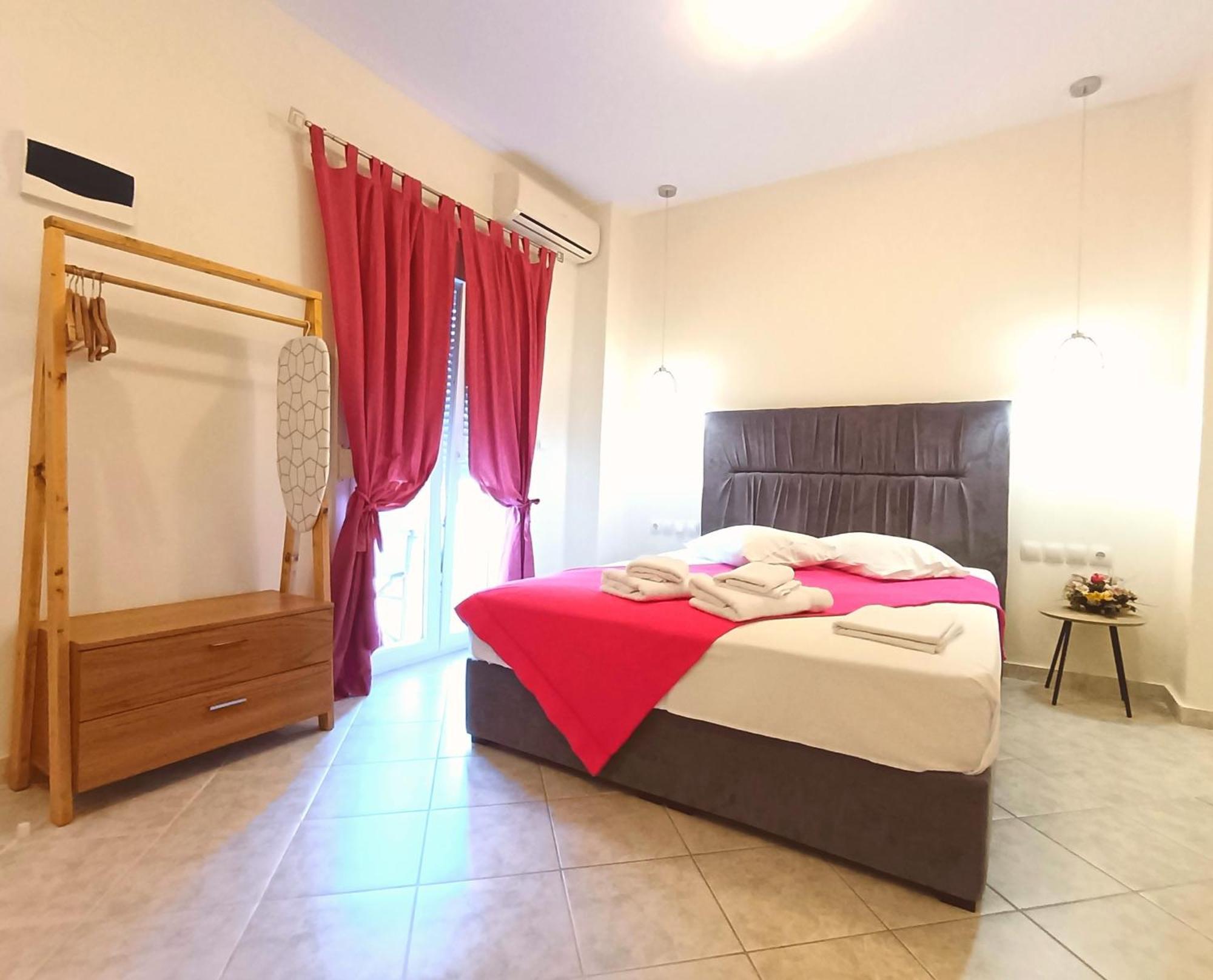 Giorgos Apartments Skala Fourkas Bagian luar foto