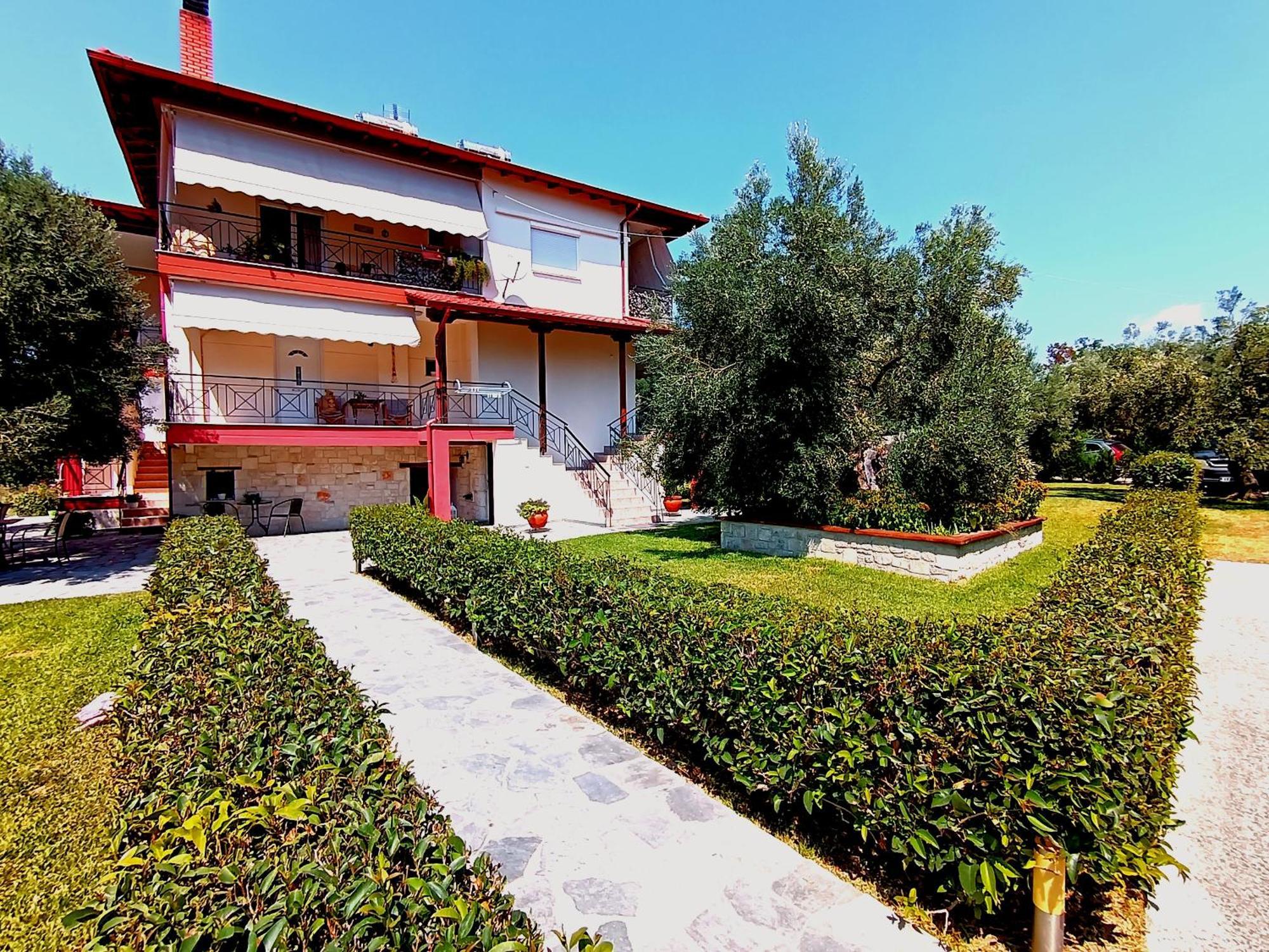 Giorgos Apartments Skala Fourkas Bagian luar foto